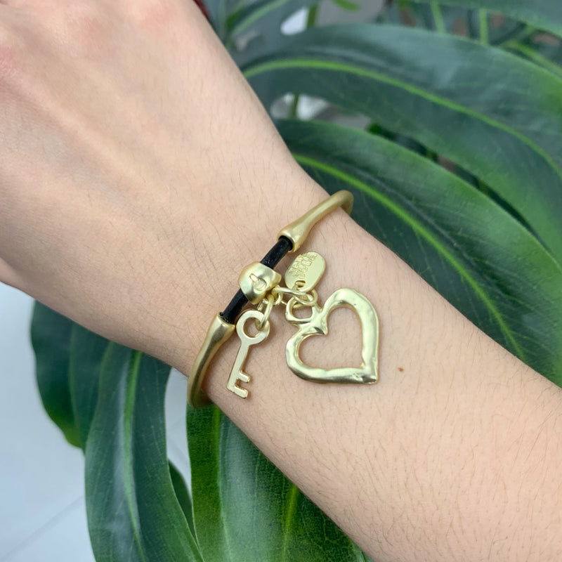 Heart With Key Gold Bracelet
