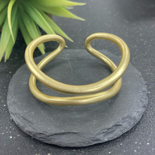 Oval Cuff Gold