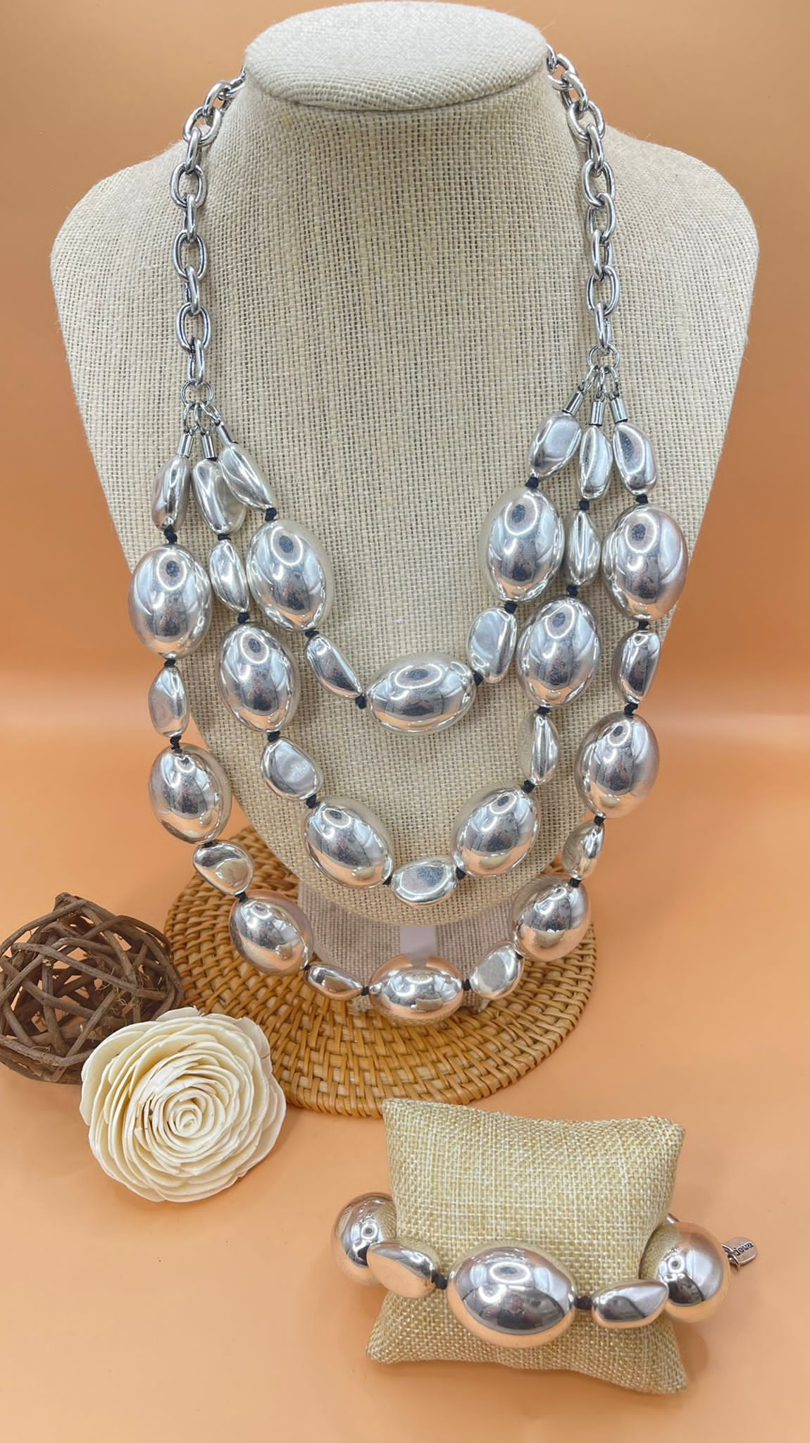 Multi Beans Silver Necklace Matte