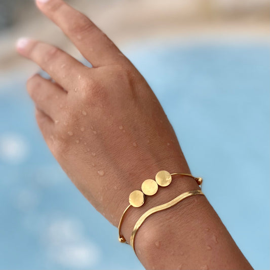 Three Points Gold Bracelet