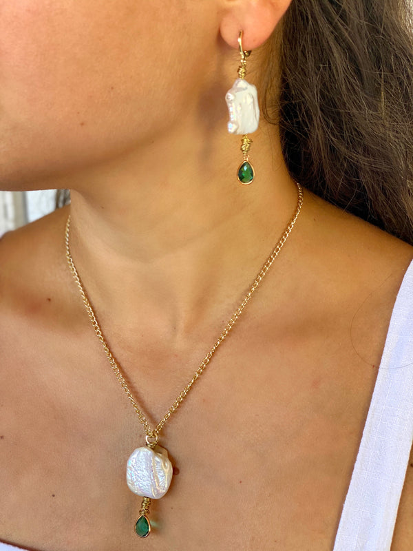 Green Quartz With Pearl Necklace Earring Set