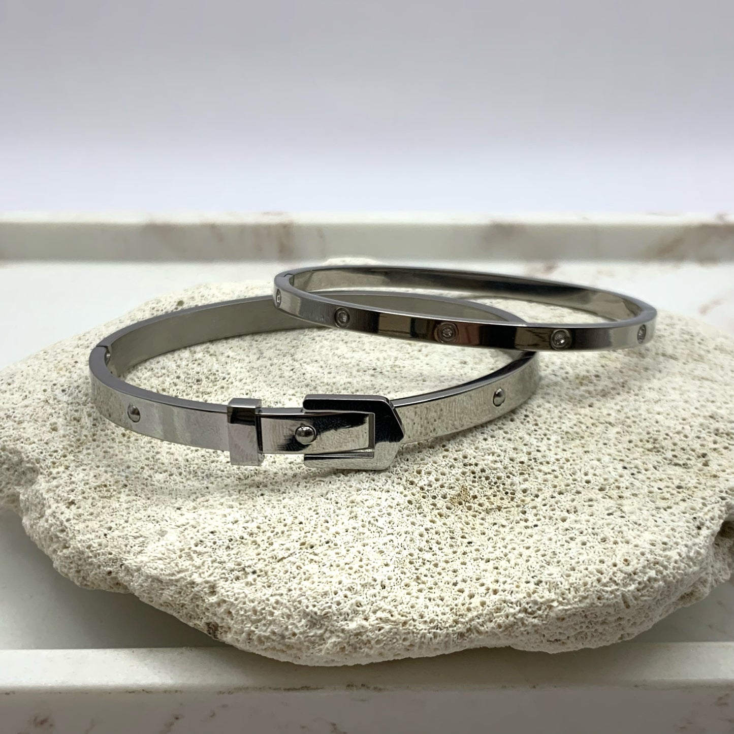 Buckle Silver Thin Bangle