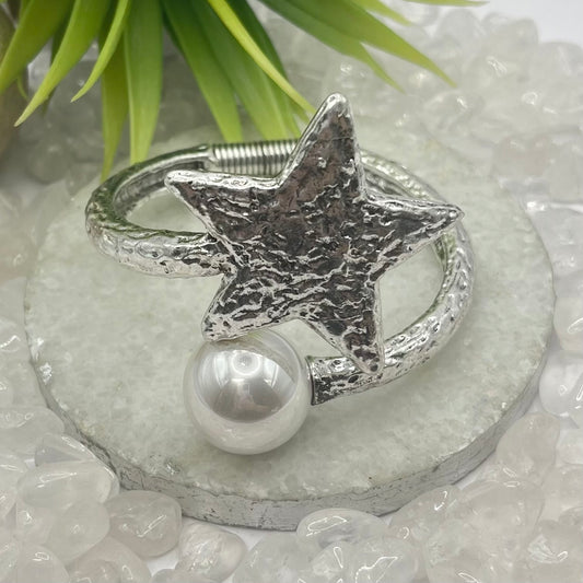 Cuff With Pearl And Big Star Silver