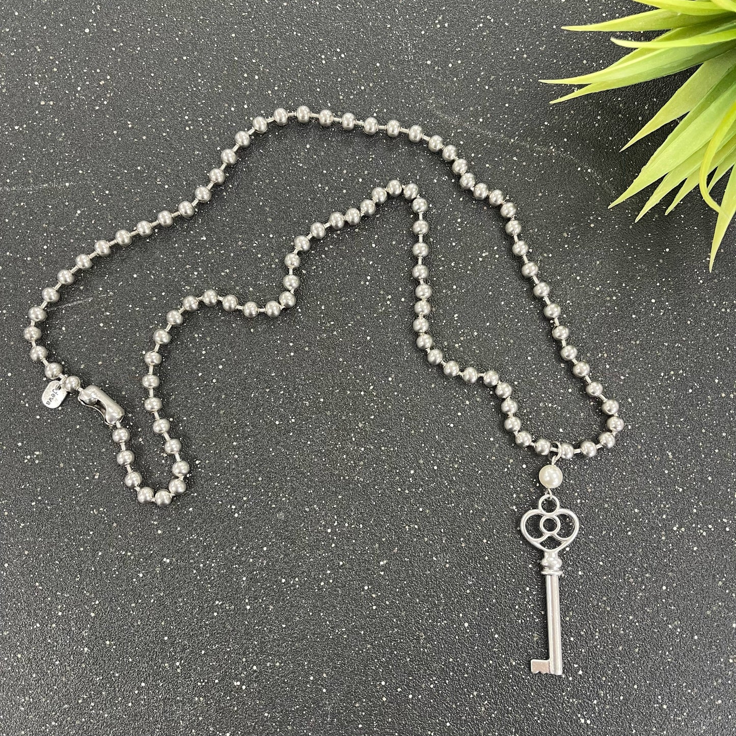 Silver Key And Lock Necklace Matte